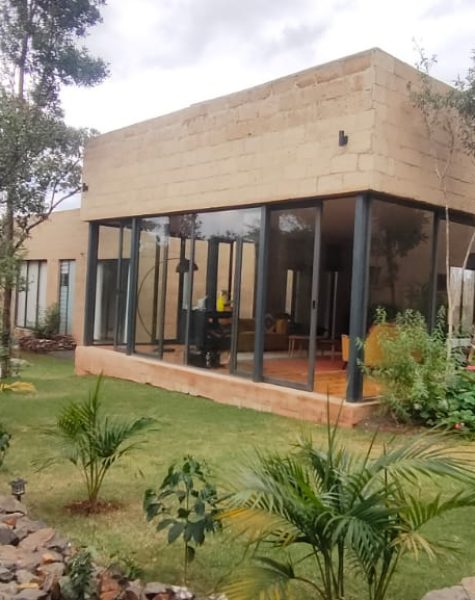 e2ddcd21-e32d-4268-8d8a-f69f9d803325